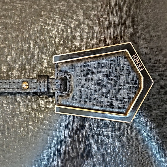 Fendi 2 Jours Black Leather Bag - Picture 4 of 15